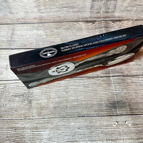 NIB Turkey Stuffing Spoon & Cranberry Server Set - Picture 2 of 4